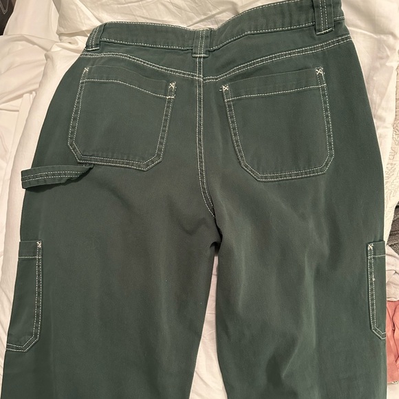 Garage Green Cargo Jeans- women’s size 7 - Picture 3 of 3